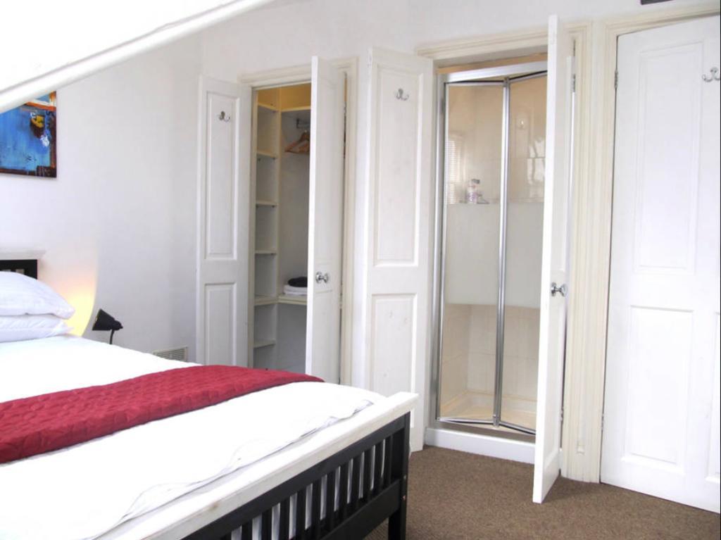 The Hideaway, Victorian Townhouse Apartment With Parking Plymouth Kültér fotó